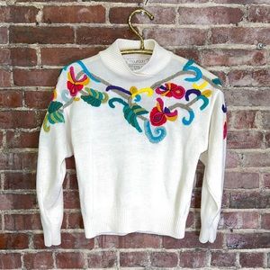 VTG cream 70 80’s Sweater pullover Western Mexican inspired Floral knit collar